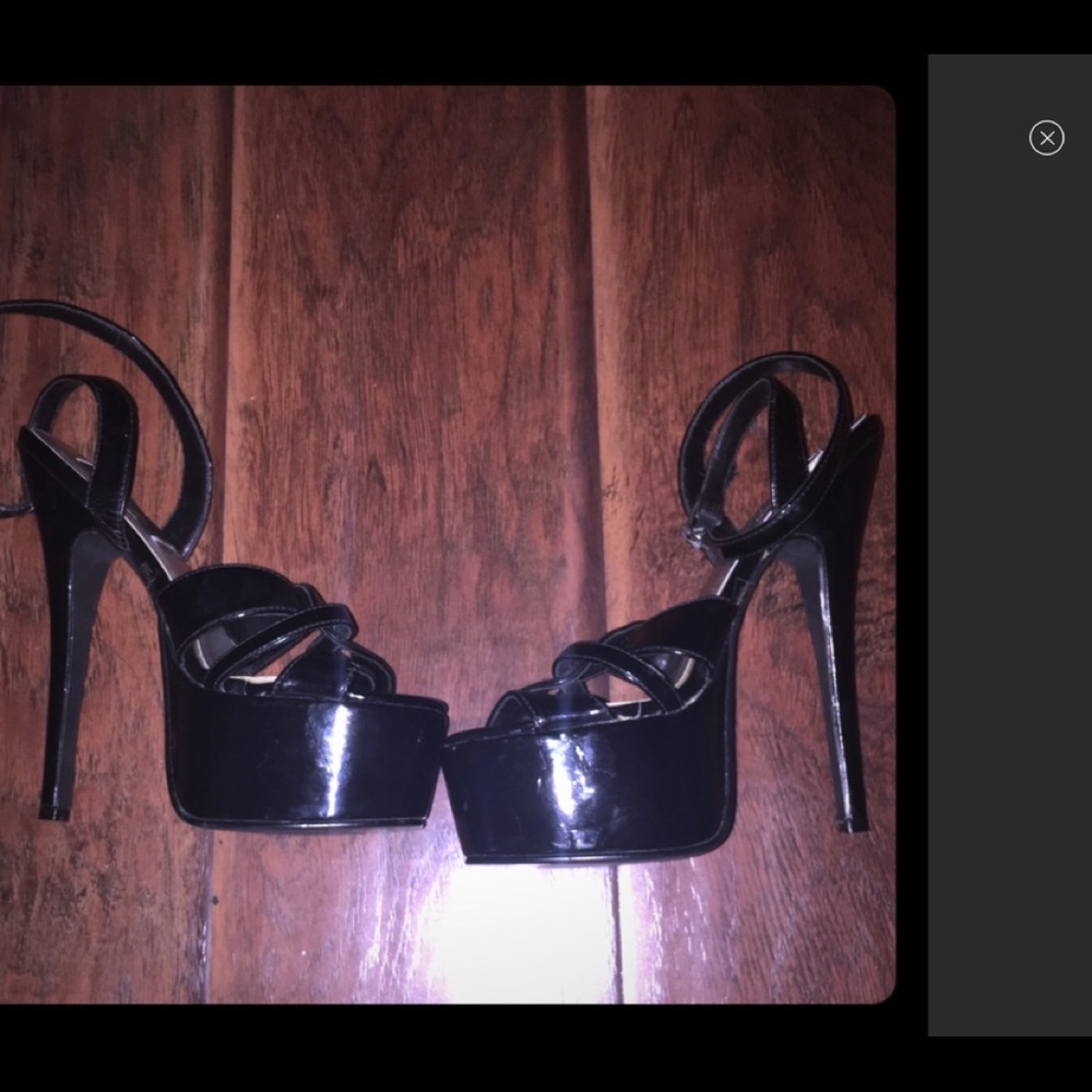 In Search of Ellie Brand Vanessa 652 heels